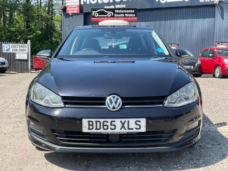View VOLKSWAGEN GOLF 1.6 TDI BlueMotion Tech Match Euro 6 (s/s) 5dr