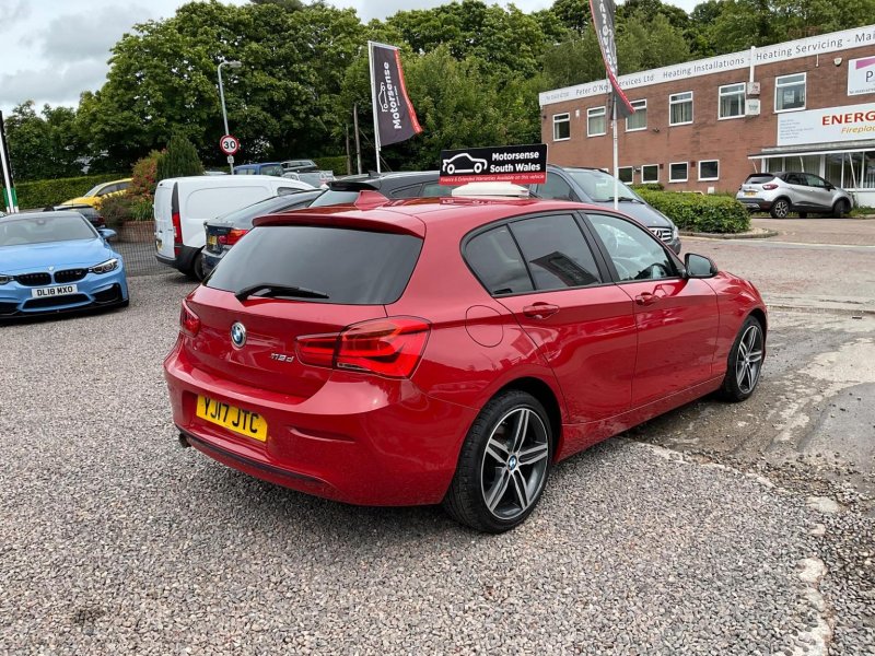 View BMW 1 SERIES 2.0 118d Sport Euro 6 (s/s) 5dr