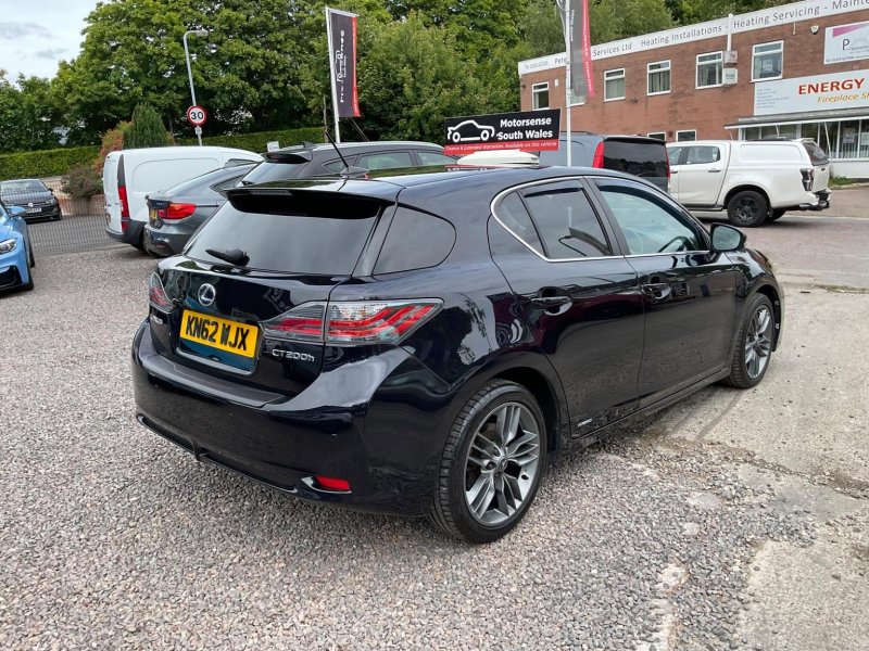 View LEXUS CT 1.8 200h SE-L CVT Euro 5 (s/s) 5dr