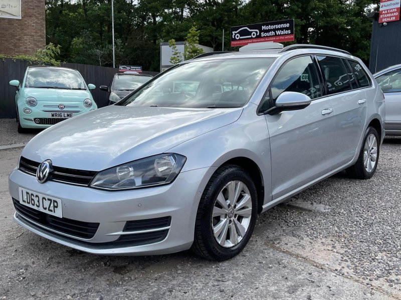 View VOLKSWAGEN GOLF 1.6 TDI BlueMotion Tech SE DSG Euro 5 (s/s) 5dr