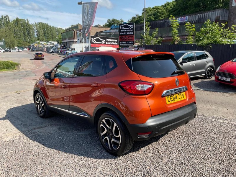 View RENAULT CAPTUR 1.5 dCi ENERGY Dynamique S MediaNav Euro 5 (s/s) 5dr