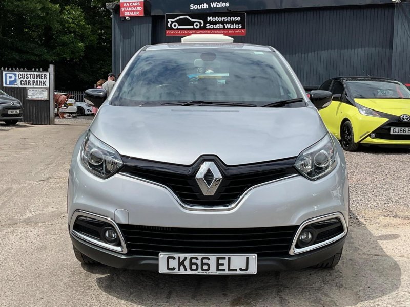 View RENAULT CAPTUR 0.9 TCe ENERGY Dynamique Nav Euro 6 (s/s) 5dr