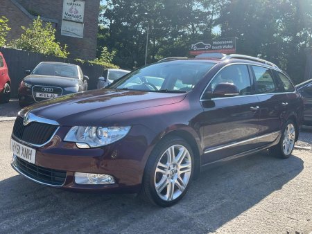 SKODA SUPERB 2.0 TDI Elegance Euro 5 5dr
