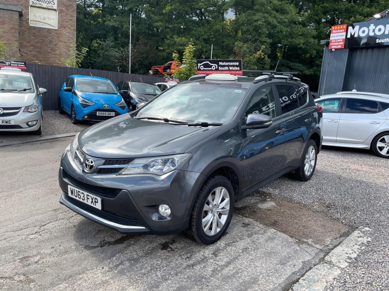 View TOYOTA RAV4 2.2 D-4D Icon 4WD Euro 5 5dr